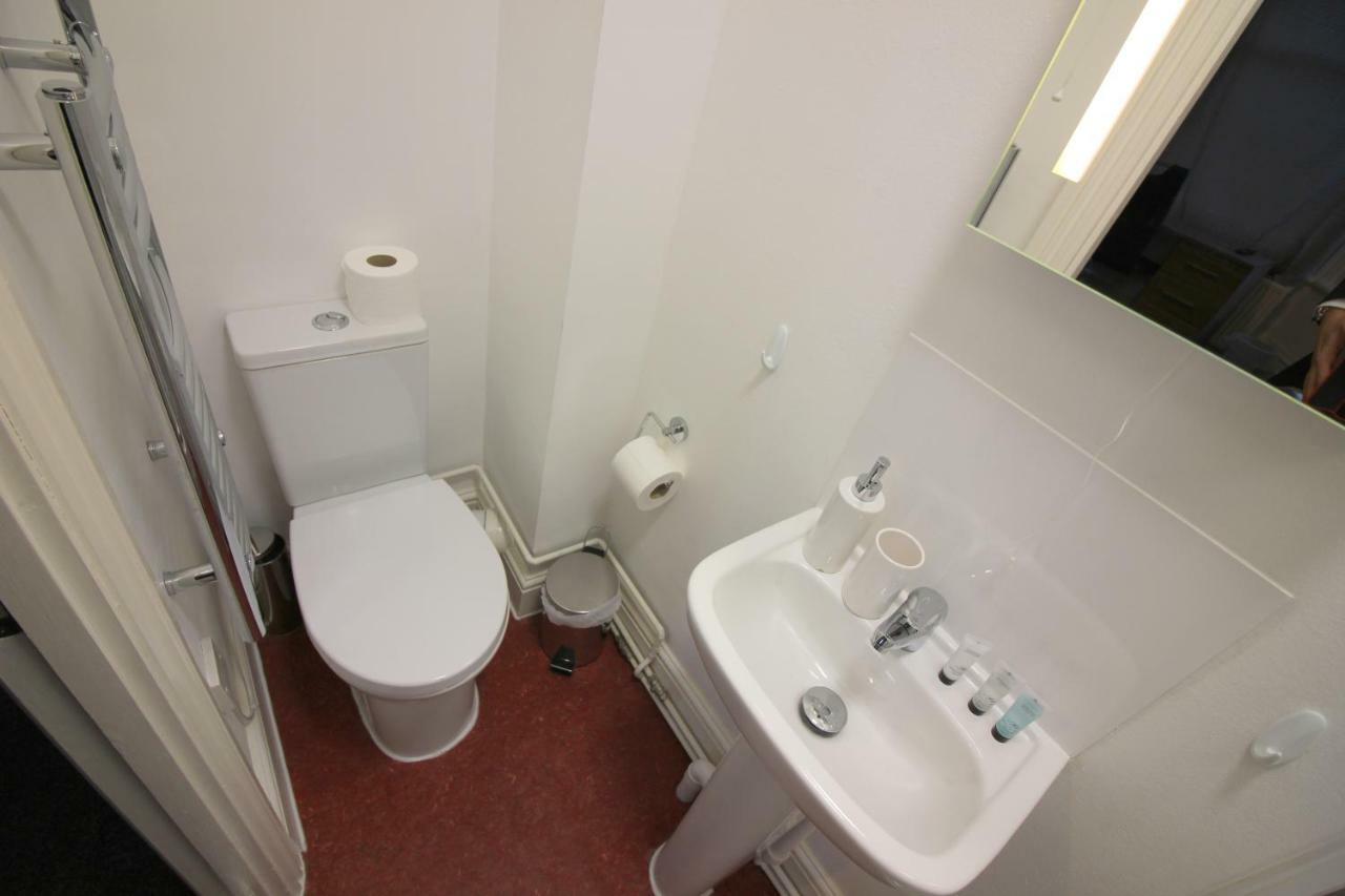 Cambridge City Rooms by Paymán Club Esterno foto
