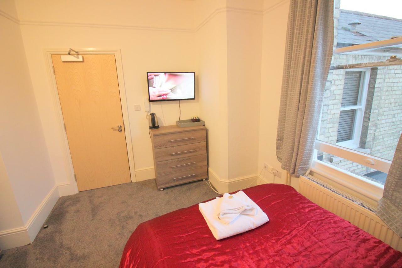Cambridge City Rooms by Paymán Club Esterno foto